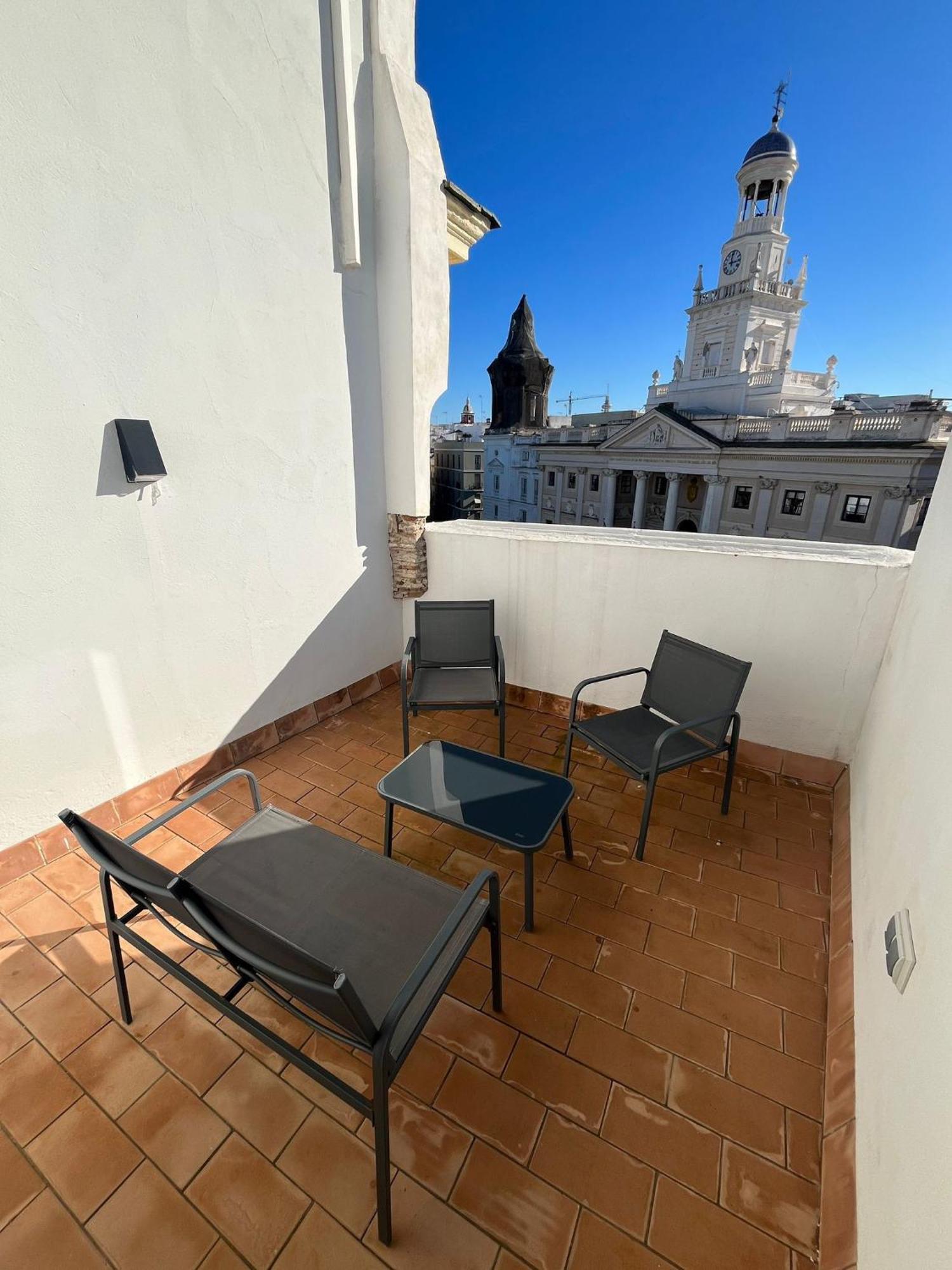 شقة Penthouse La Plaza En Cadiz Centro Grupo Ac Gestion المظهر الخارجي الصورة
